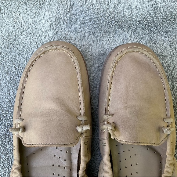 Hush Puppies Ballet Flats Leather Taupe Tan Moccasin HPO Flex Slip On Size 7.5 M - Picture 10 of 16